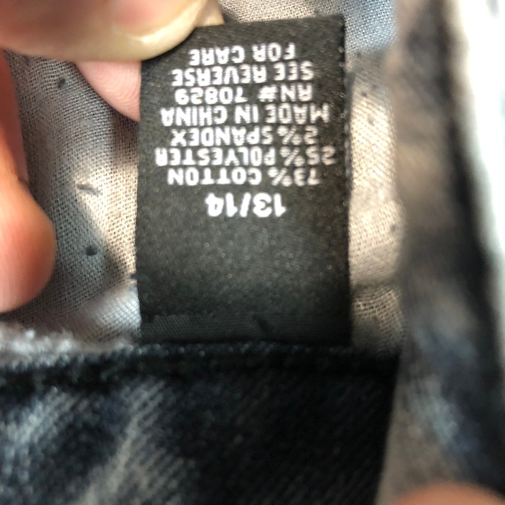 Twentyone Black Acid Wash Cropped Jeans Zipper Ankle Frayed Hem Size 13/14 - Picture 7 of 14